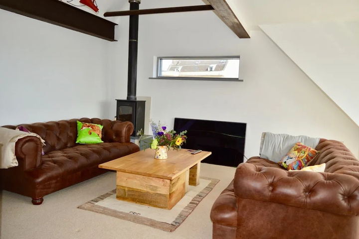3 Bedroom House With Garden in Montpelier