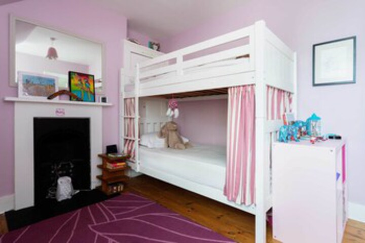 Room 5 of 23