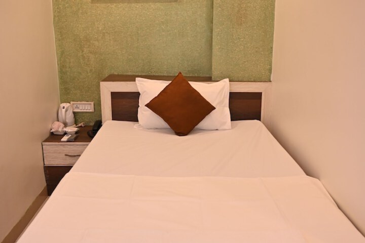 Room 5 of 21