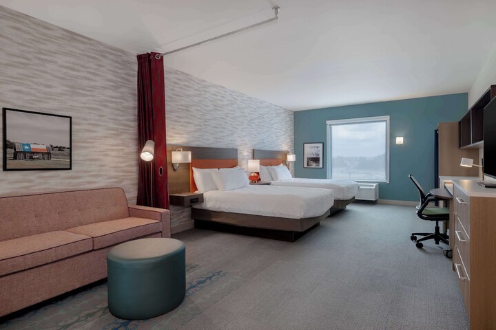 Room 8 of 44