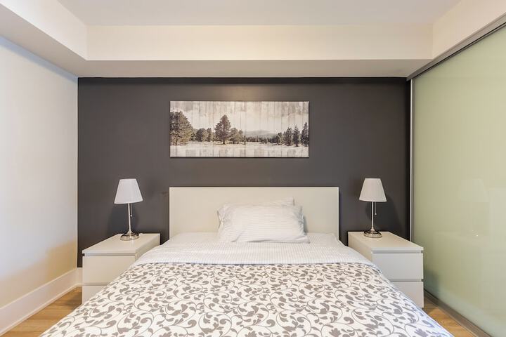 Room 6 of 64