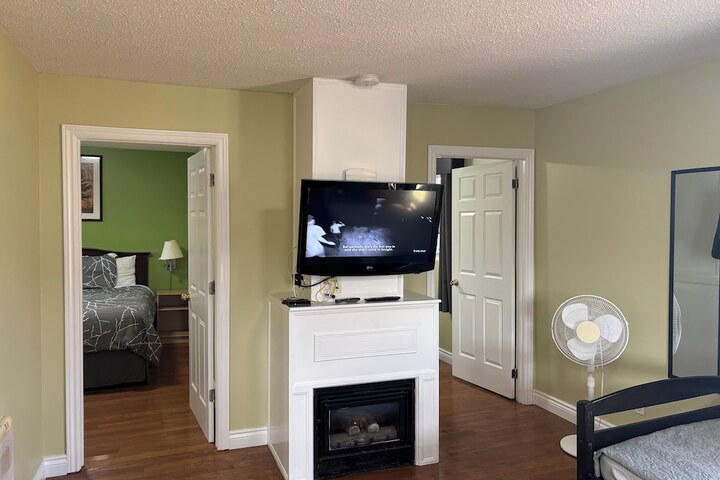 Room 63 of 118