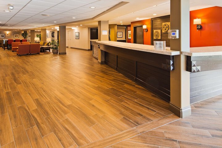 Hotel Interior 2 of 27