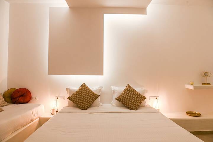 Room 8 of 45