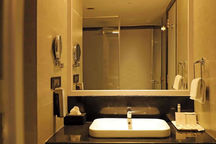 Room 20 of 139