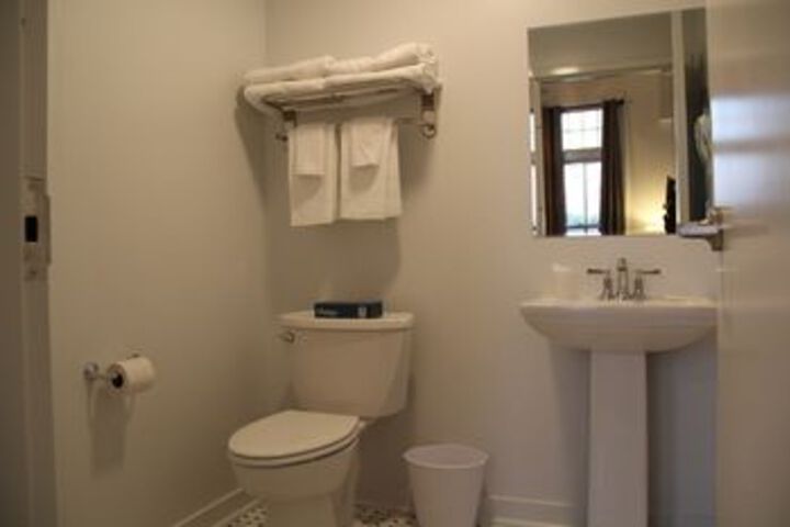 Room 4 of 21