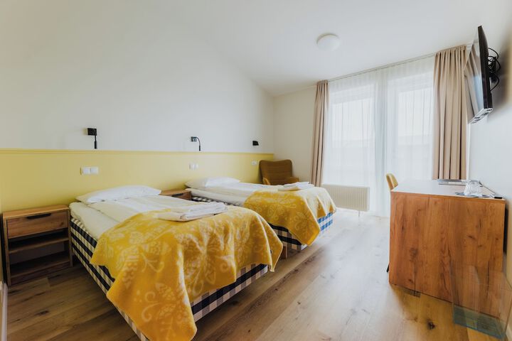 Room 29 of 103