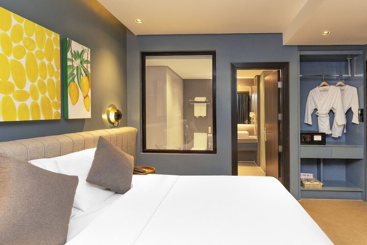 Room 48 of 156
