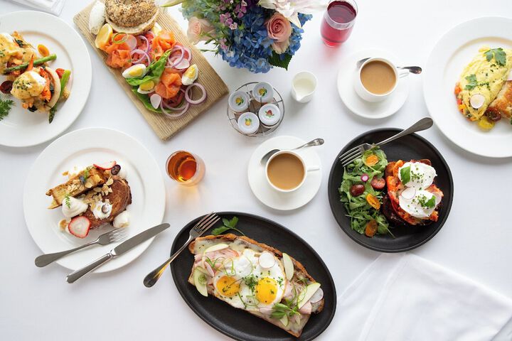 Breakfast/Coffee Service 172 of 184