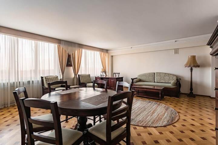 Room 60 of 95