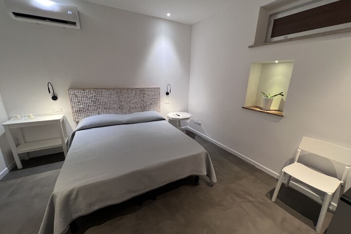 Room 7 of 78