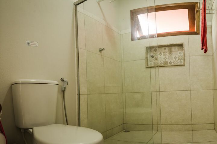 Room 3 of 21