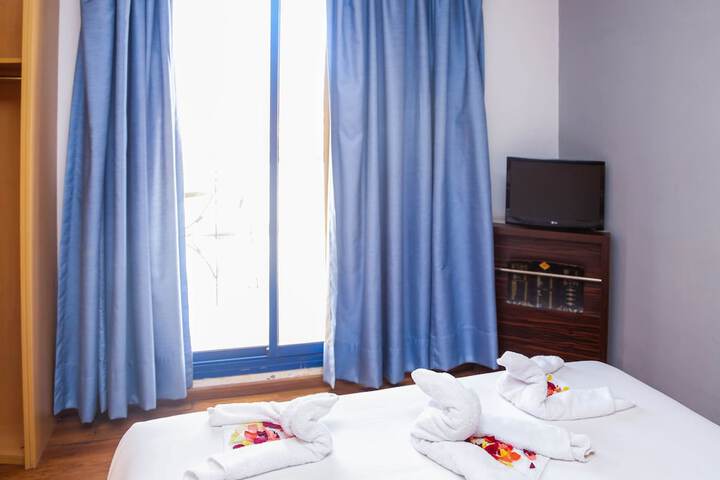 Room 55 of 147