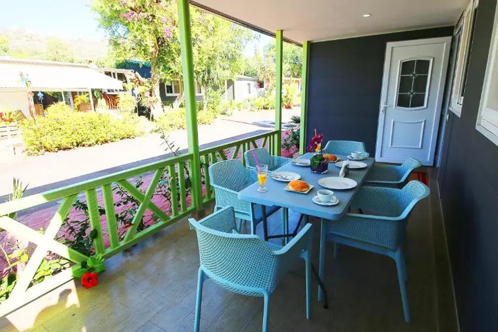 Terrace/Patio 7 of 27