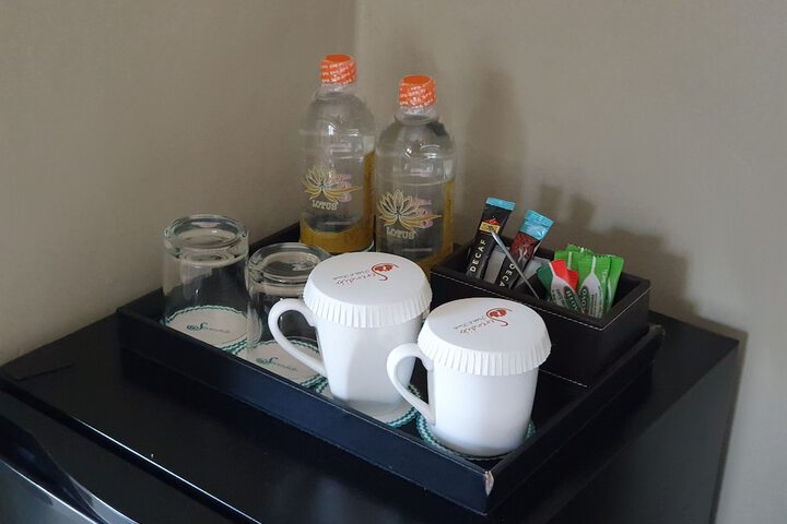 Room 9 of 20