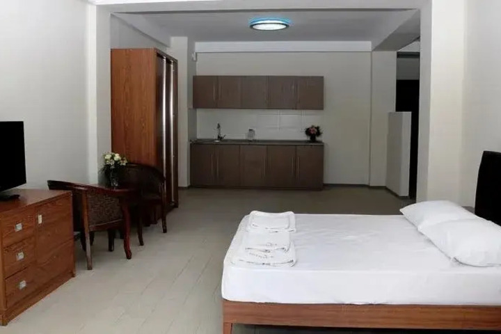 Room 3 of 26