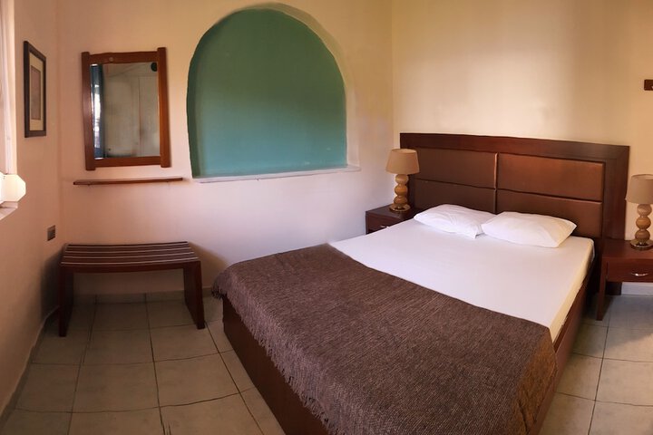 Room 6 of 57