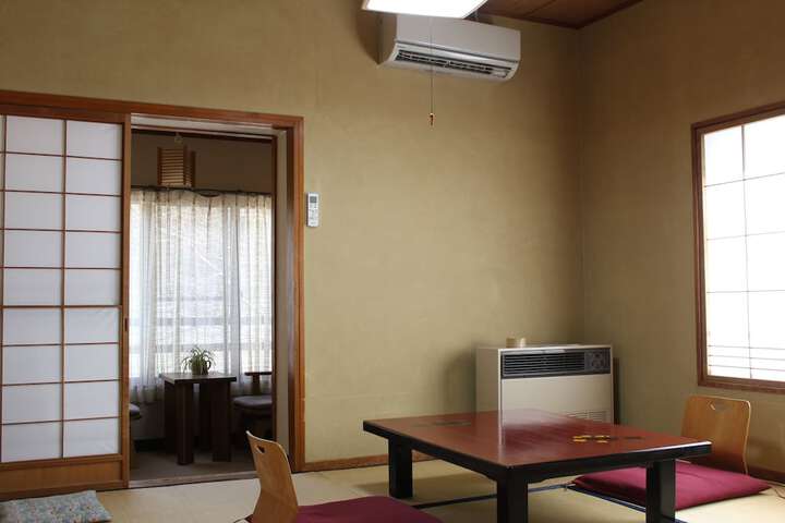 Room 14 of 79