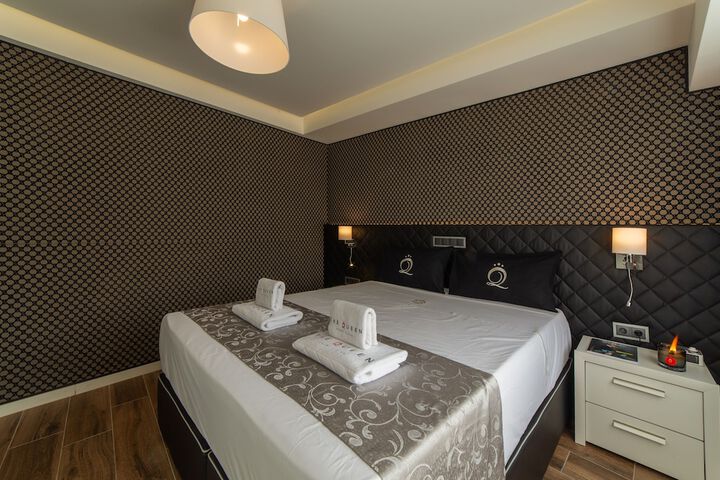 Room 127 of 645