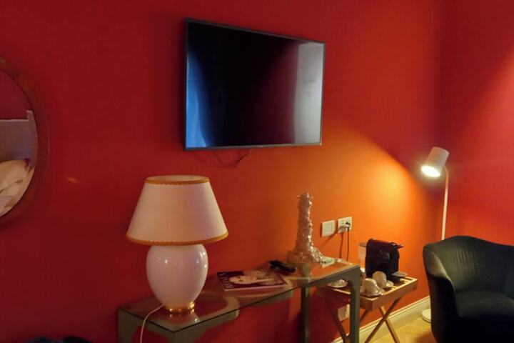 Room 16 of 51