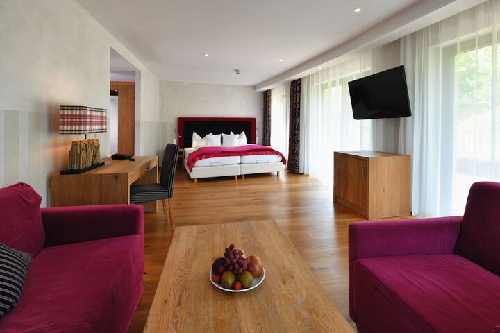 Room 16 of 137