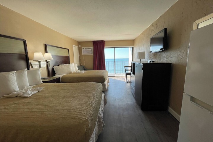 Standard 2 Double Beds Resort View Kitchen (8 of 13)