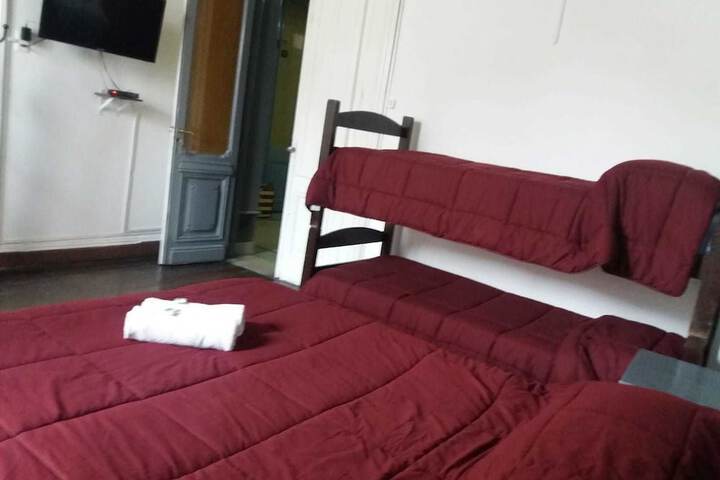 Room 14 of 30