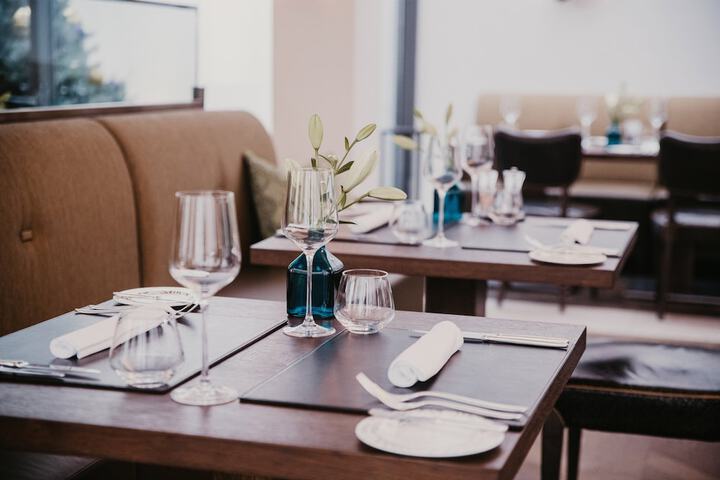 Dining 119 of 200