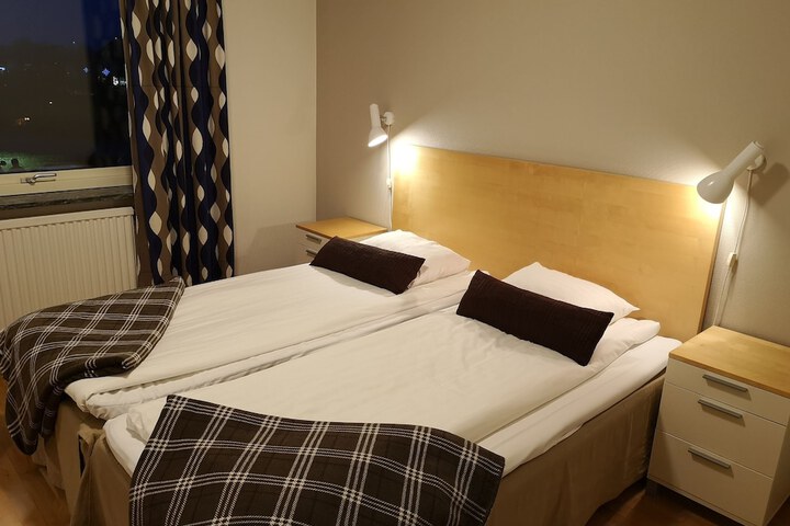 Room 6 of 44