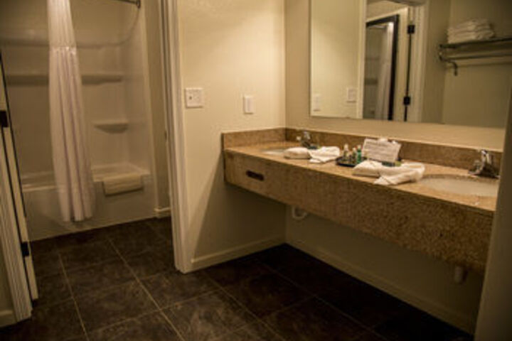 Room 2 of 9