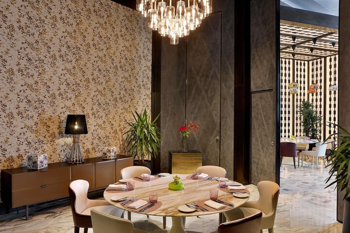 Dining 108 of 151
