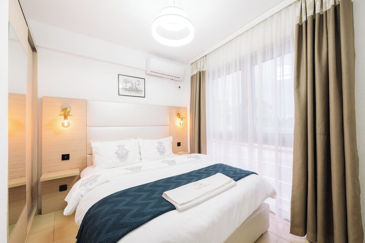 Room 30 of 257