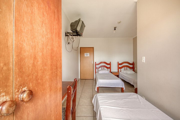 Room 7 of 20
