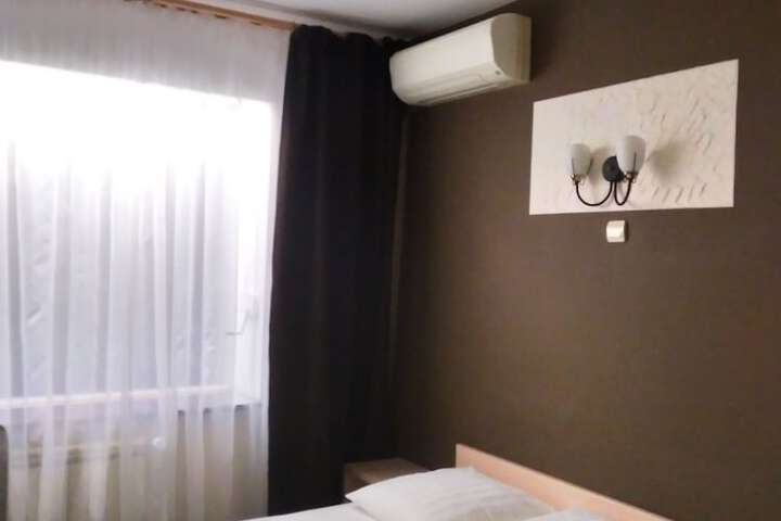 Room 13 of 55