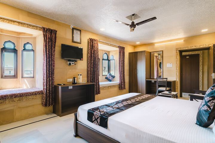 Room 28 of 73