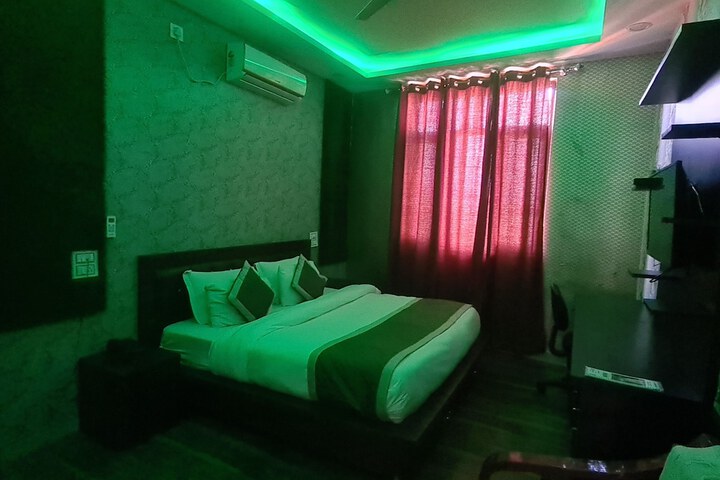 Room 30 of 45