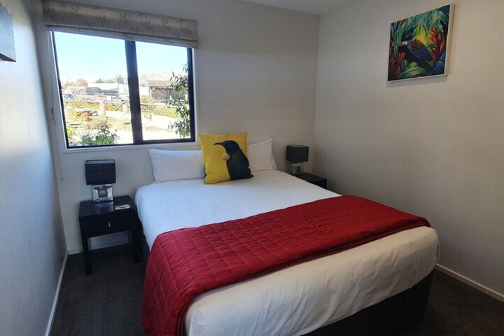 Room 6 of 59