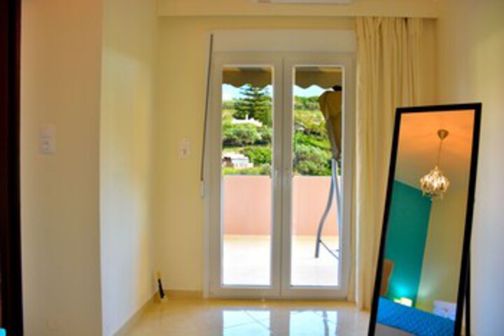 Room 20 of 29