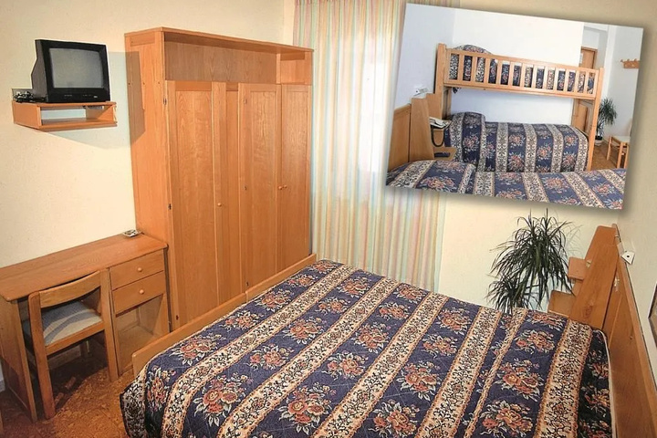 Room 3 of 10