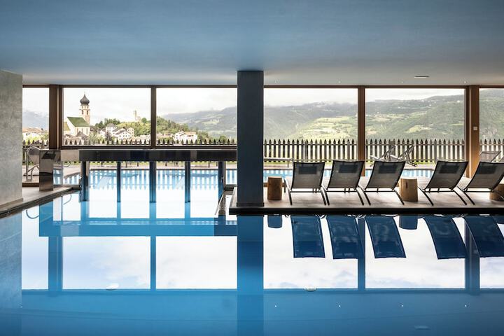 Pool 57 of 154