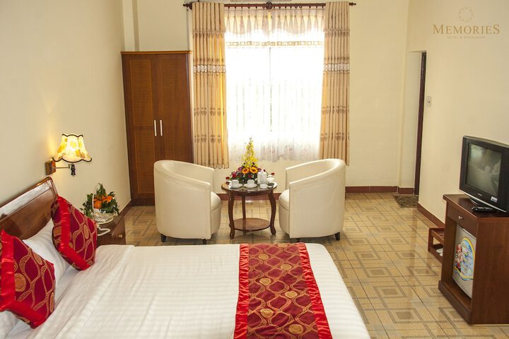 Room 11 of 44