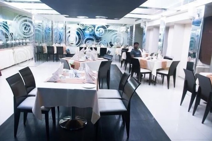 Dining Photos