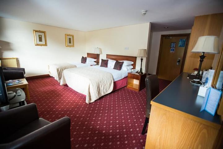 Room 45 of 128