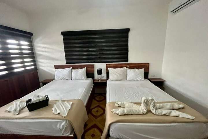 Room 5 of 108