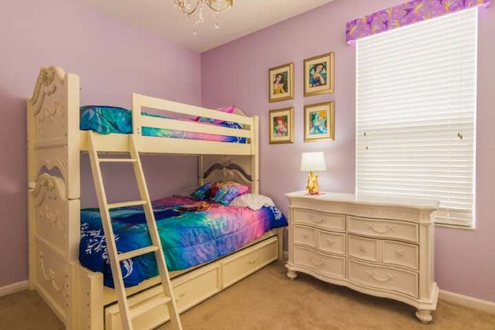 Room 8 of 41