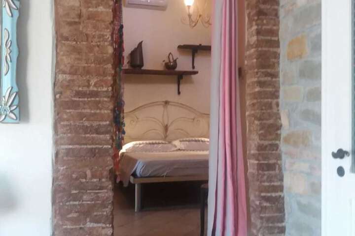 Room 40 of 51