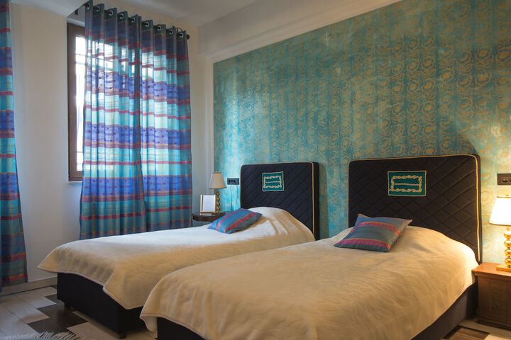 Room 7 of 65