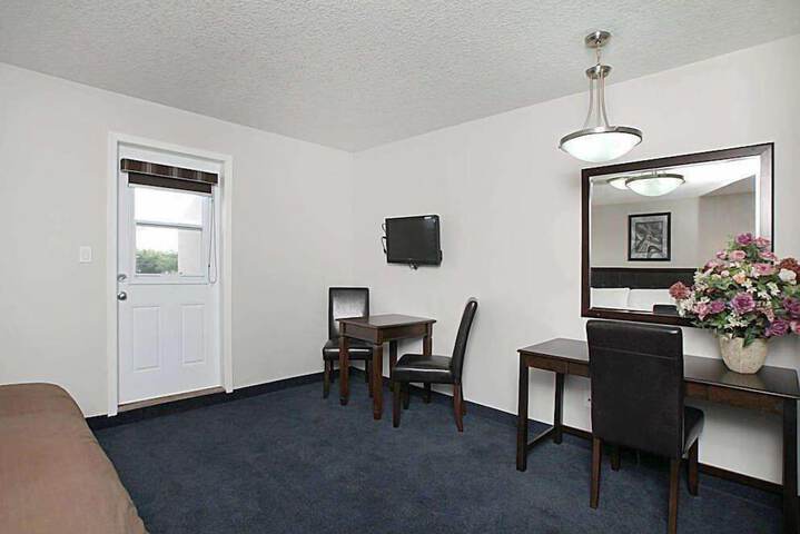 Room 12 of 31