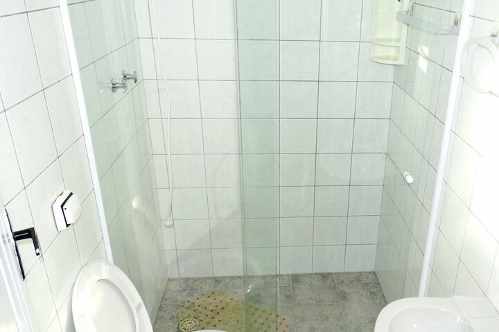 Room 20 of 39