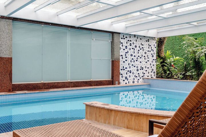 Pool 146 of 240
